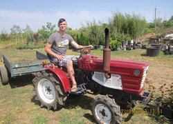 Приватне підприємство Марини Попілевич, яка займається вирощуванням та реалізацією декоративних рослин, дизайном, проектуванням та озелененням